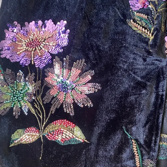 Elliatt Clio Embellished Velvet Sheath Gown - Picture 7 of 7